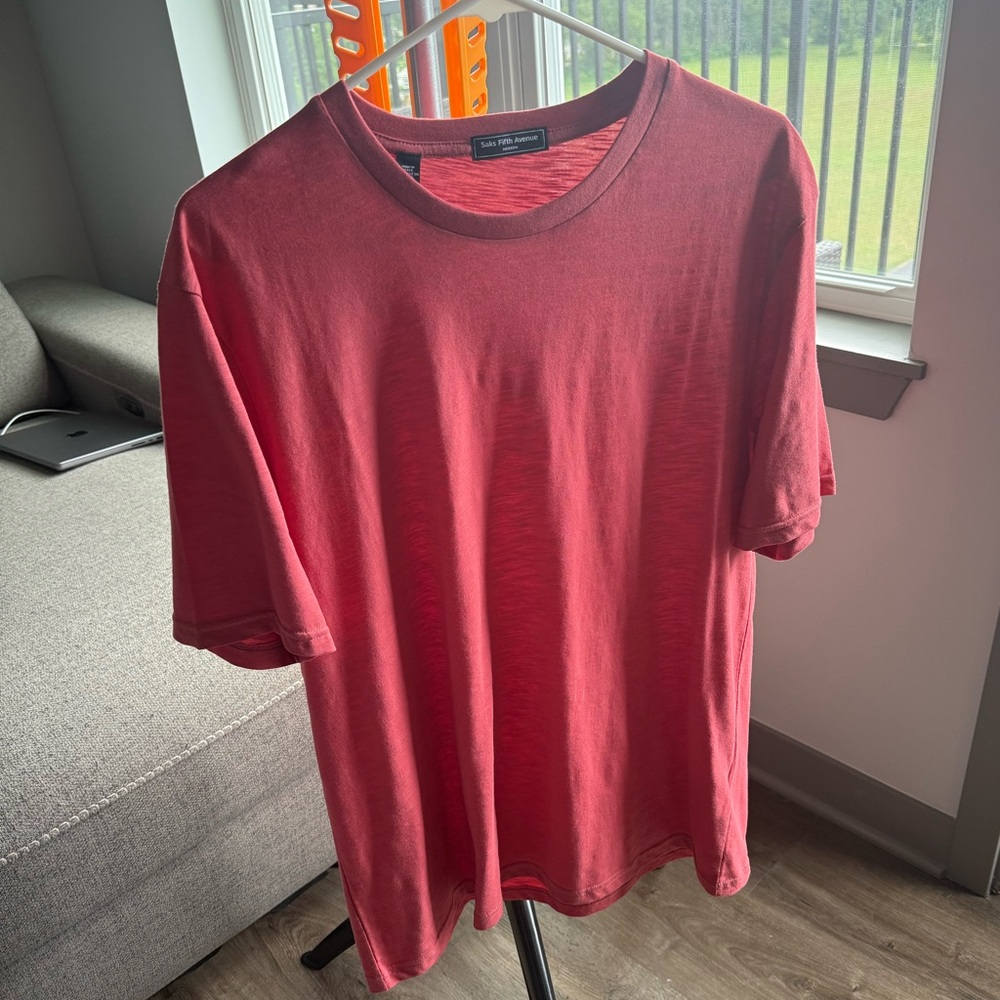 Saks Firth Avenue - Men's Red T-Shirt Large